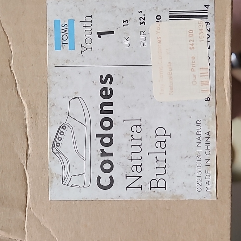 🧡 Toms Boys size 1 Burlap shoes, tan - Picture 7 of 7